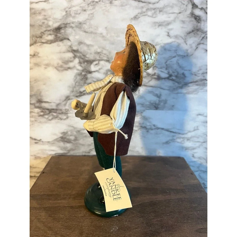 Byers Choice Carolers 2001 Boy Yankee Candle Candlemaker's Apprentice